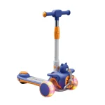 Trotineta pentru copii, pliabila, cu Muzica si roti silentioase din PU cu lumini Led, ghidon reglabil pe inaltime, manere ergonomice, elice rotativa (64463)