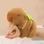 Jucarie din plus "Capibara" 18 cm (63703)