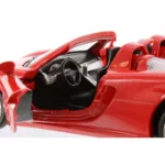 (68242A) 1:24 Porsche Carrera GT (se deschid usile) - imagine 7