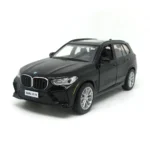 Mașină din metal 1:32 BMW X5M (se deschid usile) (32497)
