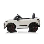 Mașină electrică pentru copii Porsche Macan (PM666/1 alba) - imagine 5